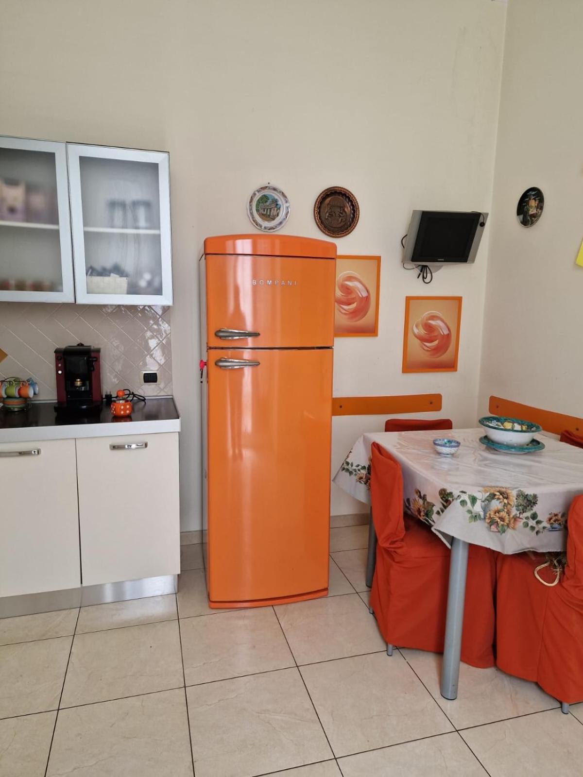 Vomero Inn Napoli Esterno foto
